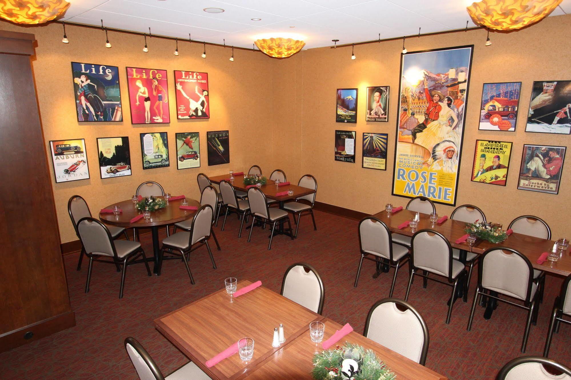Charley Creek Inn Wabash Bagian luar foto
