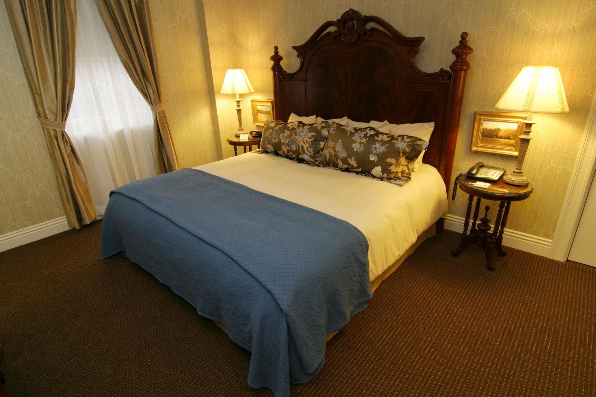 Charley Creek Inn Wabash Ruang foto